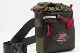 XP Finds Pouch FINDS POUCH FEATURES: Fully compatible with the XP Backpack 280 Universal MOLLE® attachment system to hang and secure accessories Fully washable Water drainage system for underwater or wet weather Multiple storage compartments