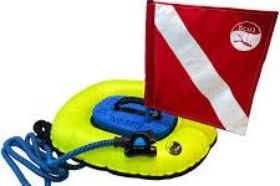 Nemo dive system with one spare battery. Comes with Nemo backpack, and both dive flags.