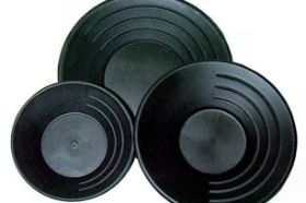 10 1/2 Inch High Impact Plastic Gold Pan - GPP10-Black - Keene These model gold pans have been considered the standard in the industry for decades. Designed with riffles, a drop center bottom that will trap fine gold and a textured surface to help prevent lost values. Lifetime guarantee.
