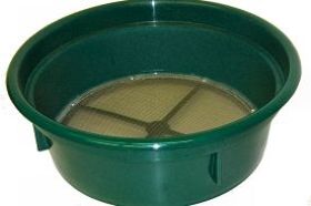 4 Mesh Classifying Sieve Save time and improve your recovery with this 1/4 inch Classifying Sieve! Our Sieves are used for sizing material down before processing through a sluice box or gold pan. Stack various mesh grades together for multi-tiered classification! Conveniently fits over the top of most 5-gallon buckets and constructed of high-impact plastic and stainless steel mesh.