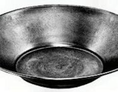 12 Inch Steel Gold Pan - GPS12 A solid 12" diameter on this rugged pan. Another in the steel pan series that is sure to give you a solid value.