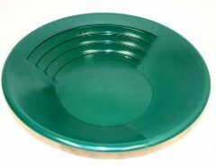 12 Inch Super 3-Stage Gold Pan - SP12 - Green A 12 inch version of our 14 Inch Super Pan, with the same three surfaces for outstanding panning performance. Just like it's big brother, this pan is also green to better spot that gold and comes with the Keene lifetime guarantee. Happy Panning!
